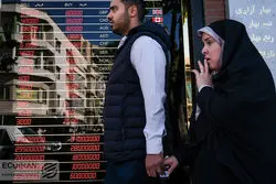 ترس حرکت دلار بیشتر از قبل شد