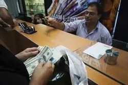 سیگنال صعودی به دلار / قیمت سکه بالا آمد