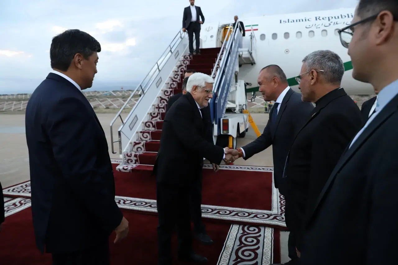 عارف وارد قرقیزستان شد؛ دستورکار نشست نخست‌وزیران اتحادیه اوراسیا