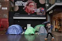 افزایش احتمال قرار داشتن اقتصاد بریتانیا در رکود 