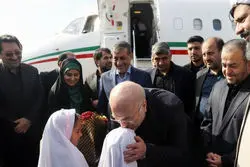 اهدای 53 خانه به خانواده‌های داغدار طبس 