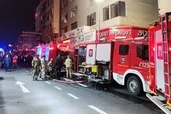 جزییات 11 ساعت عملیات اطفای حریق در ساختمان 153 خیابان بهار 