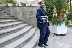 انتقاد ضرغامی از لغو میزبانی در ورزشگاه مدرن مشهد / چرا ورزشگاه را در این موقعیت ساختید؟
