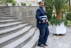 انتقاد ضرغامی از لغو میزبانی در ورزشگاه مدرن مشهد / چرا ورزشگاه را در این موقعیت ساختید؟
