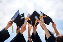 چرا دانش آموختگان  برخی رشته‌ها بیکارند؟