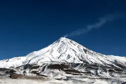 این آخر هفته مراقب خودتان باشید/ وزش شدید باد در ارتفاعات و شرایط جوی ناپایدار در این مناطق