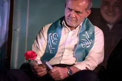 جعفرزاده: دولت چهاردهم هنوز درگیر عناصر دولت قبلی است