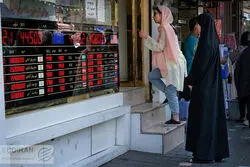 تتر و دلار هم قیمت شدند