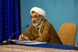دبیر شورای عالی انقلاب فرهنگی: گاهی اوقات برخی جوانان می‌گویند به کافی شاپ برویم و قهوه ای مهمان ما باش