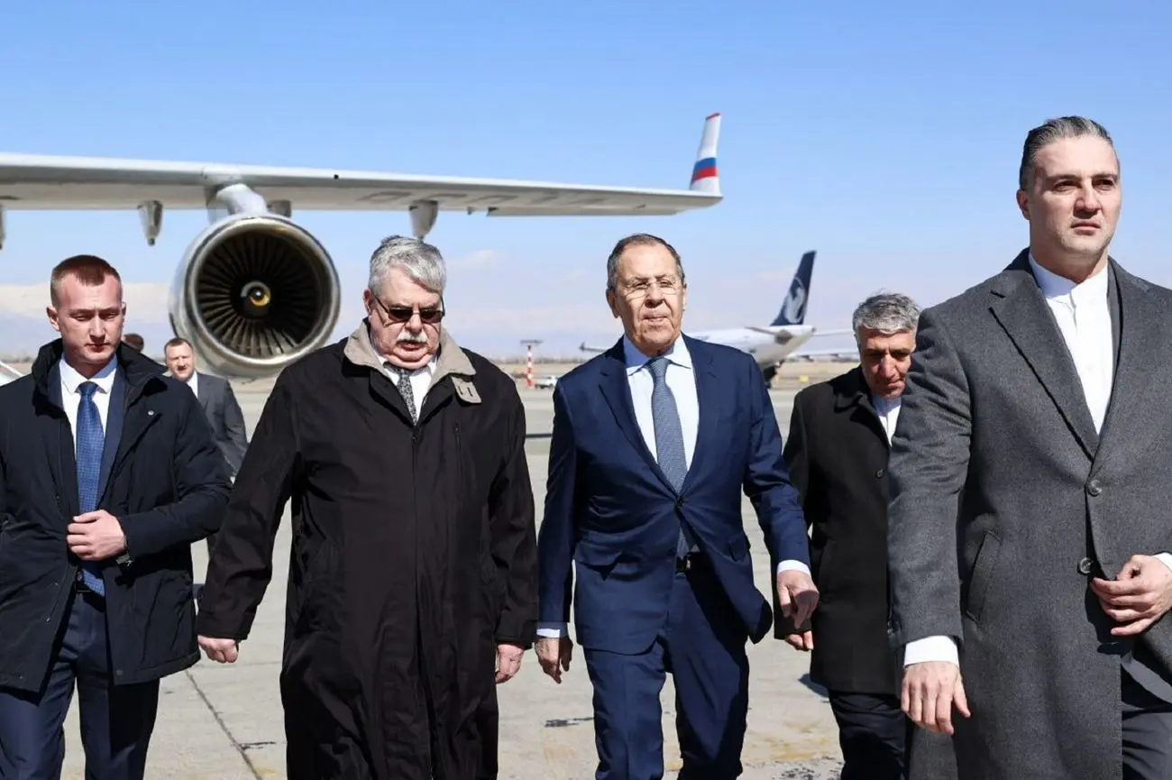 لاوروف وارد تهران شد/ جزئیات برنامه کاری وزیر امور خارجه روسیه در ایران