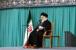 رهبر معظم انقلاب: باید برای حل مشکلات معیشتی مردم تلاش‌های مسئولان دو برابر شود