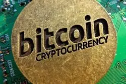 نگاه‌ها به بیت‌کوین صعودی است