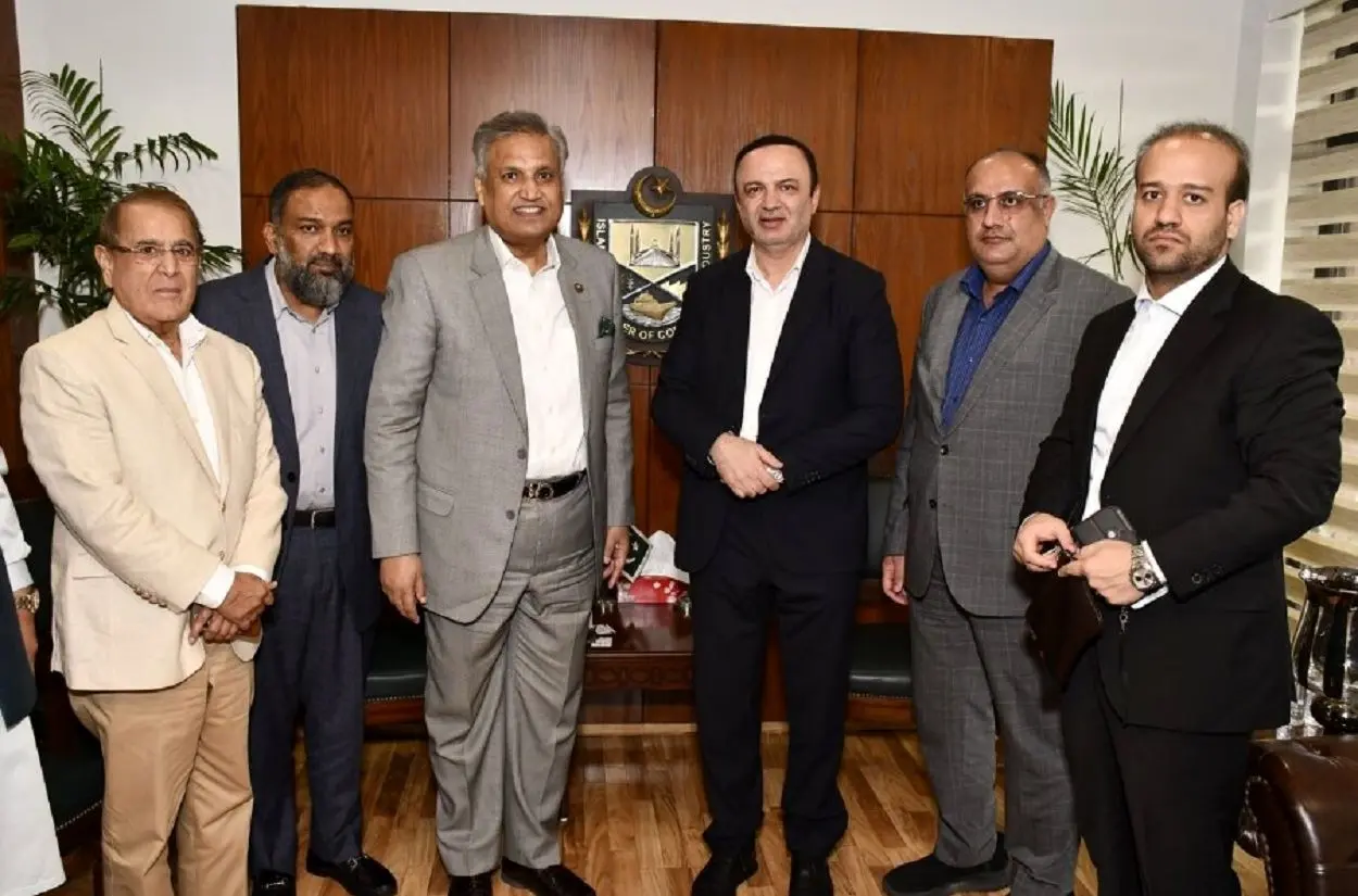 دعوت از جامعه بازرگانی پاکستان برای سرمایه‌گذاری در مناطق آزاد ایران