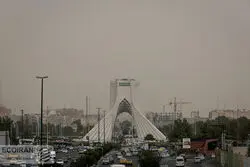 تشدید آلودگی هوا و بلاتکلیفی دوباره دانش‌آموزان و خانواده‌ها