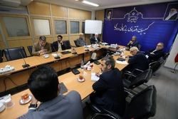 جلسه کمیسیون اقتصادی مجمع با روسای اسبق بانک مرکزی