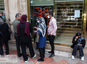 زورآزمایی در بازار دلار 