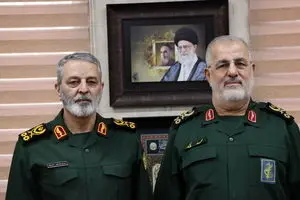 سرلشکر موسوی: معتقدم شهید باقری هنوز ستادکل را فرماندهی می‌کند/ هنوز صندلی و میز سردار باقری سرجایش هست و کسی رویش نمی‌نشیند