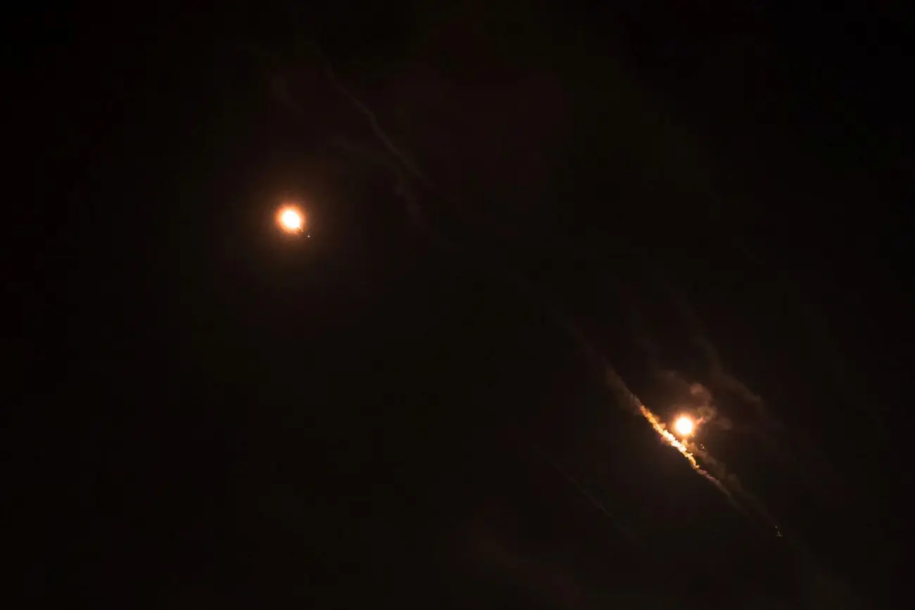 تأسیسات حساس نظامی اسرائیل زیر ضربات موشک‌های ایران