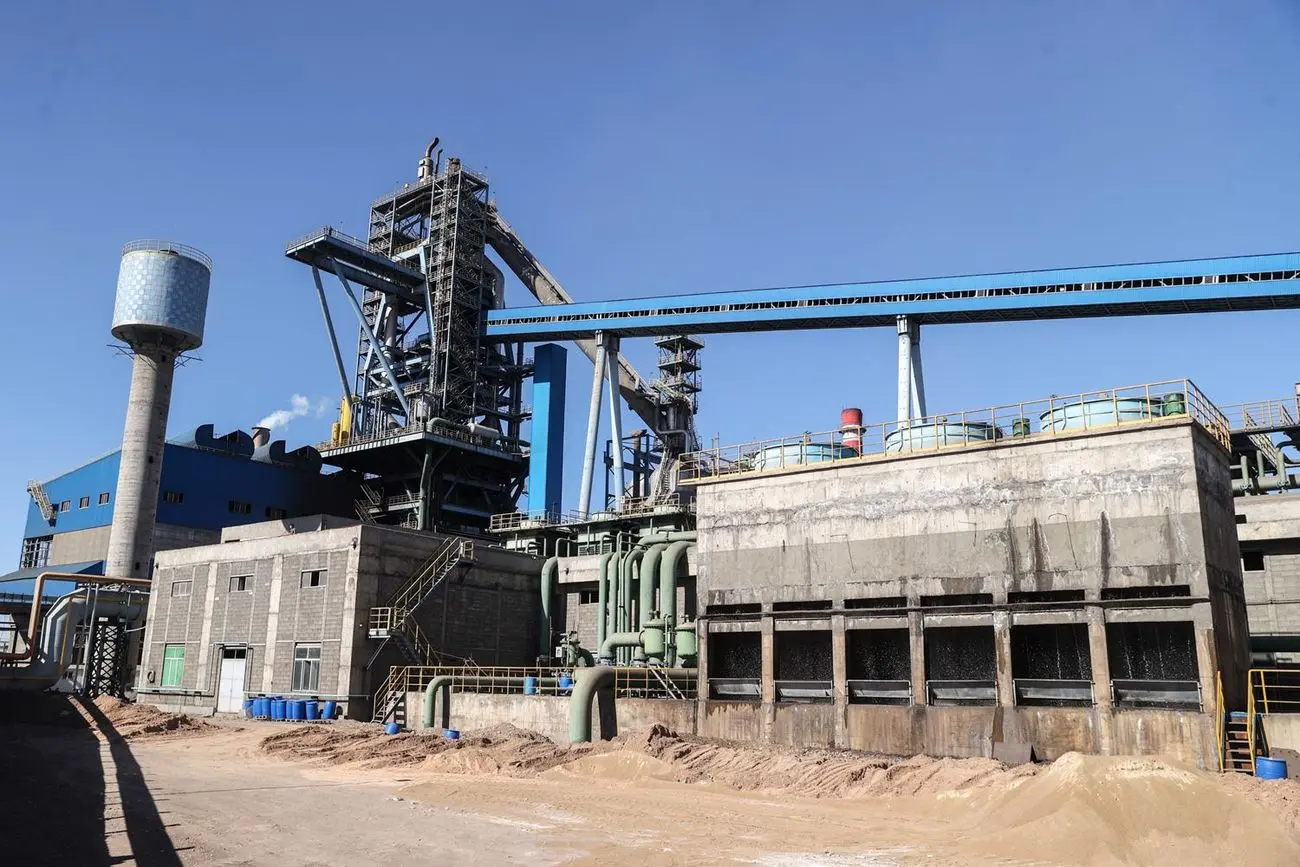 برق صنایع سیمان و فولاد از قطع کامل خارج شد