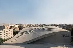 از قصد مسجد ولیعصر را کنار تئاتر شهر ساختند / نمی توانیم مسجد را خراب کنیم

