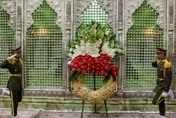 غیبت شهرداری درتجدید میثاق با امام (ره) 

