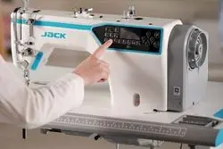 10 مدل از بهترین چرخ خیاطی ها که باید بشناسید