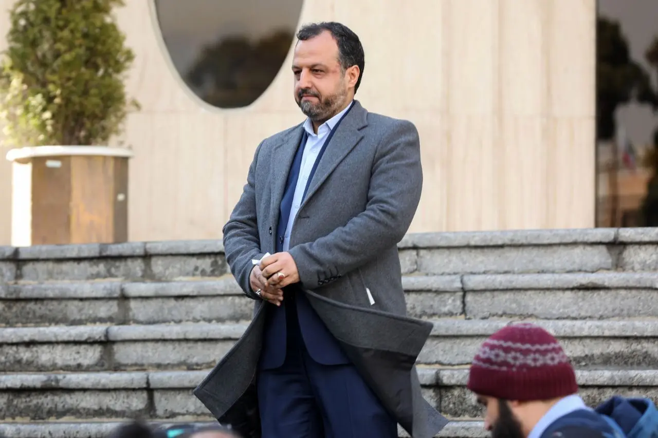 وزیر اقتصاد: امیدوارم پرداخت وام‌های خرد سرعت بگیرد