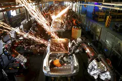 خوب و بد کارنامه خودرویی دولت پزشکیان