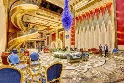 هتل درویشی بهتر است یا قصر طلایی؟