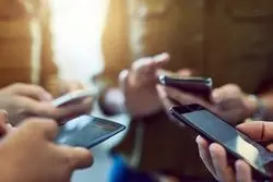 معافیت فعالین سکوهای داخلی از مالیات همزان با تلاش مضاعف برای مالیات‌ستانی از اینفلوئنسرها