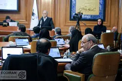 توجیه شهرداری برای خاموشی چراغ‌های راهنمایی