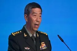 پکن وزیر دفاع را بدون هیچ توضیحی برکنار کرد!