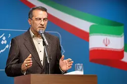 رفیع‌زاده: می‌خواهیم ایرانیان خارج از کشور نیز از سامانه فوریت‌های اداری استفاده کنند