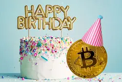 تولد 15 سالگی بیت‌کوین/ پدیده‌ای که جهان را تکان داد