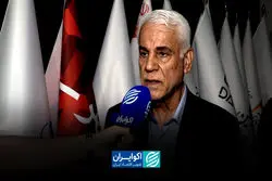 بهمنی: تسویه بدهی دولت به بانک‌ها باید در اولویت قرار گیرد