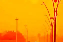 آسمان عراق قرمز شد + ویدئو
