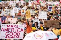 سومین موج اعتراضات گسترده علیه ترامپ؛ نفرت علیه آمریکا یا نه به فاشیسم؟