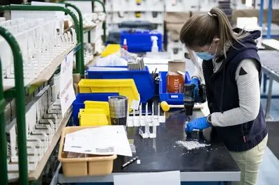 افت اشتغال در بزرگ‌ترین اقتصاد جهان؛ ضربه تازه به کارنامه بایدن