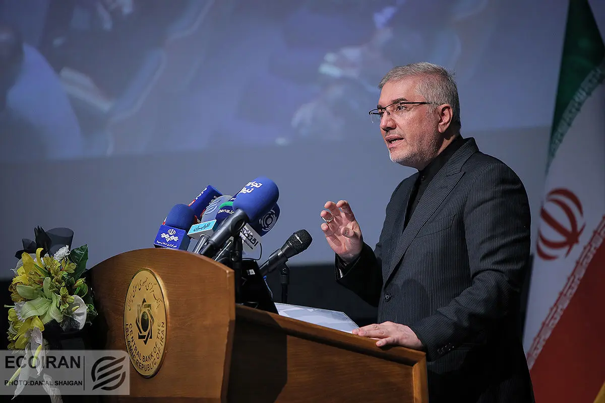 اظهارات جدید منظور درباره نرخ ارز / افزایش 3 برابری تخصیص ارز برای نیروهای مسلح در دولت سیزدهم