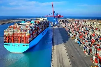 تداوم شکاف واردات و صادرات ایران / کاهش 15 درصدی واردات در 6 ماهه نخست 1404