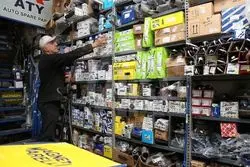 از قاچاق تا کم‌اظهاری؛ بازار لوازم یدکی در دستان غیررسمی‌ها