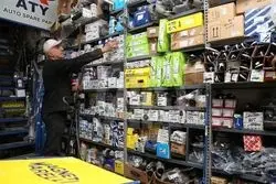 از قاچاق تا کم‌اظهاری؛ بازار لوازم یدکی در دستان غیررسمی‌ها