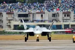 پرواز جنگنده‌های روسی مجهز به موشک هایپرسونیک در نزدیکی مرزهای چین