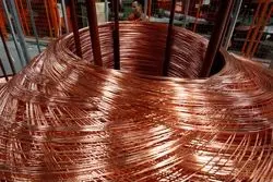 کف‌نشینی 6 هفته‌ای فلز سرخ