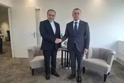 گفت‌وگوی تلفنی وزرای خارجه ایران و سوئیس درباره جنگ علیه ایران