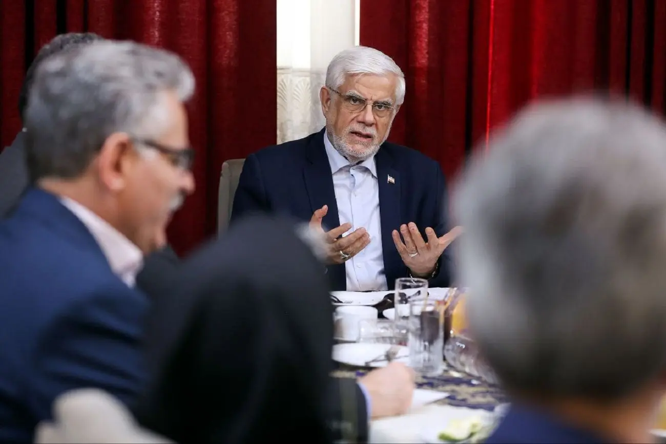 عارف: باید قهر اعلام‌نشده علوم اجتماعی با نظام حکمرانی پایان یابد