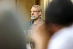 لاریجانی: به شما چه ربطی دارد که درباره برد موشک های ایرانی نظر می دهید؟