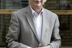 بهروز هادی زنوز؛ اقتصاد، بدون آرمانگرایی، بدون ایدئولوژی‌زدگی