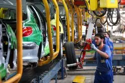 ایران‌خودرو خطاب به سازمان حمایت: قیمت ندهید، قیمت می‌دهیم