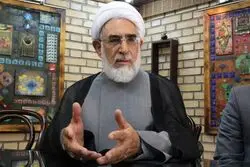 منتجب نیا: پزشکیان یا باید تسلیم دولت سایه جلیلی شود یا خودش کابینه را ترمیم کند